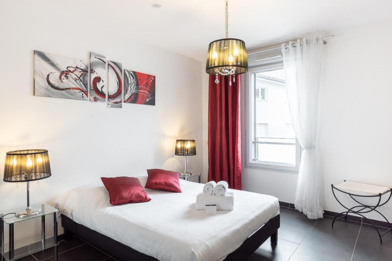 Le 7 De Coeur - Grand T4 Avec Balcon Apartment Lyon Luaran gambar